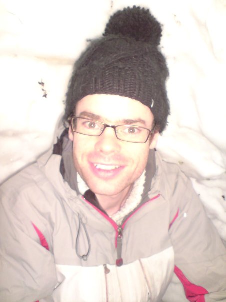 Francis in igloo