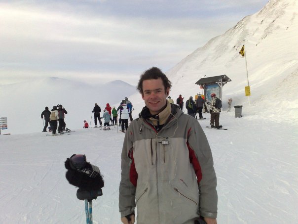 Francis skiing